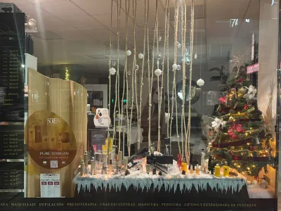 Angel y Eva peluqueros